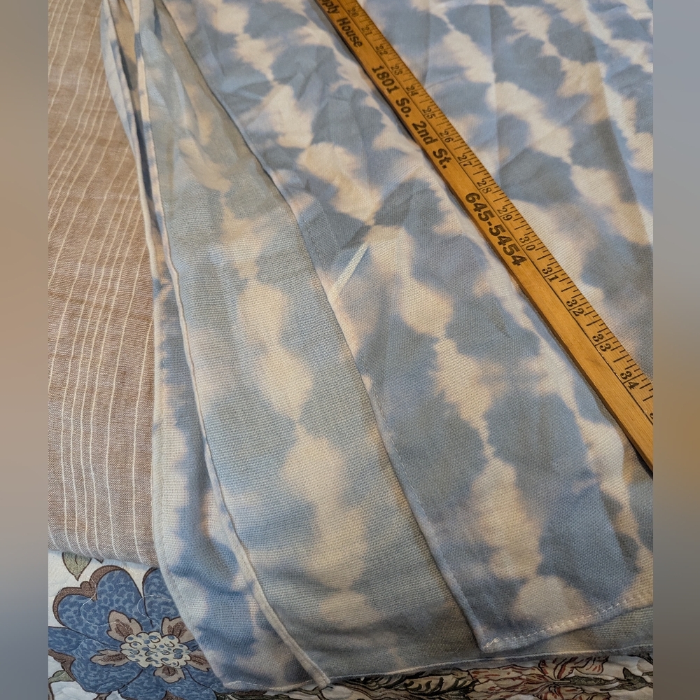One size shrug wrap by Sonoma blue and white - Picture 8 of 9